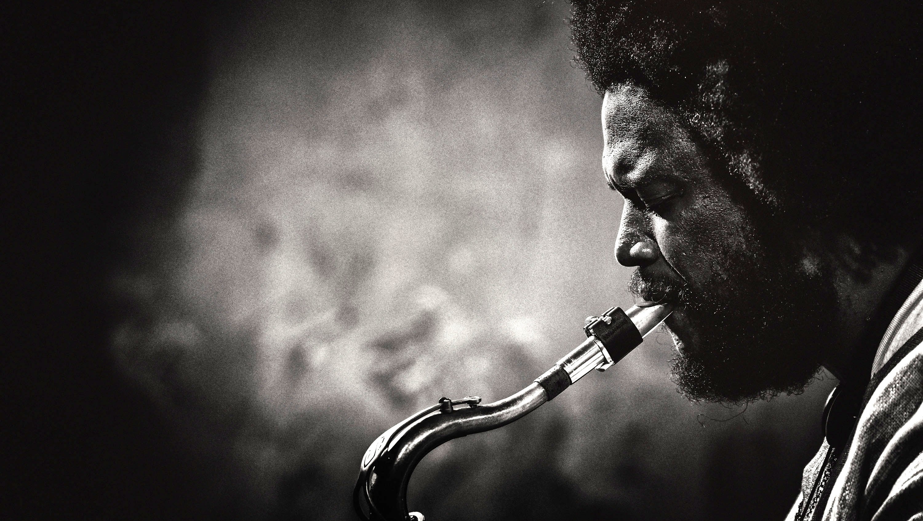 Kamasi Washington performing at AOL Studios on August 25, 2015 in New York City.  (Grant Lamos IV/Getty Images)