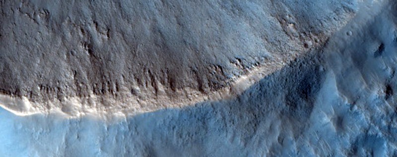 (NASA/JPL/University of Arizona)