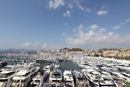 General view of boats exhibited as part of the "Yachting Festival", a yearly yachting event which gathers 500 exhibitors on September 6, 2016 in Cannes, southeastern France.  / AFP / VALERY HACHE        (Photo credit should read VALERY HACHE/AFP/Getty Images)