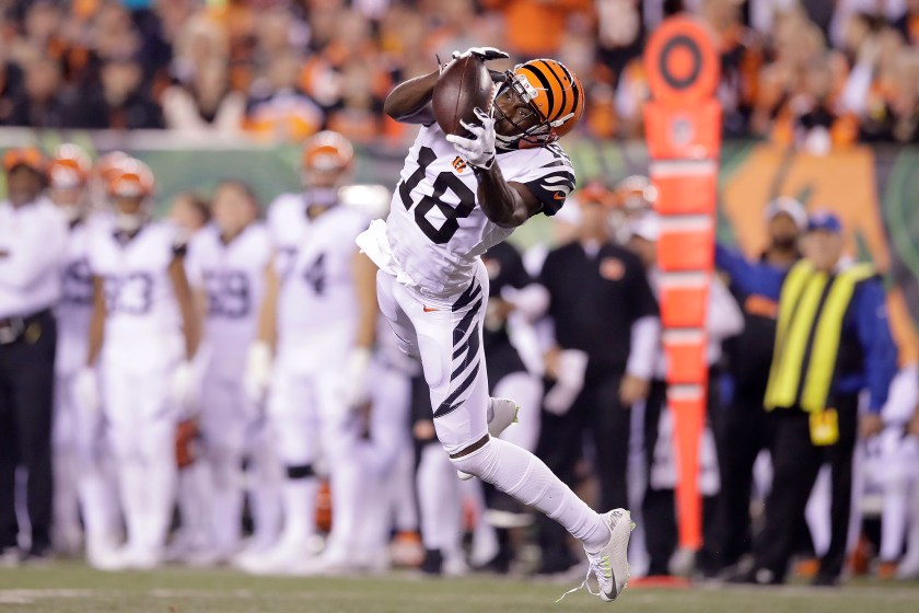 A.J. Green #18 of the Cincinnati Bengals catches a pass during the second quarter of the game against the Miami Dolphins at Paul Brown Stadium on September 29, 2016 in Cincinnati, Ohio. (Photo by Andy Lyons/Getty Images)