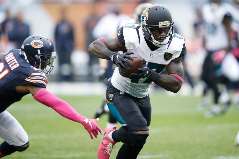 Arrelious Benn #17 of the Jacksonville Jaguars runs for a 51-yard touchdown after a reception against the Chicago Bears in the fourth quarter of the game at Soldier Field on October 16, 2016 in Chicago, Illinois. The Jaguars defeated the Bears 17-16. (Joe Robbins/Getty Images)