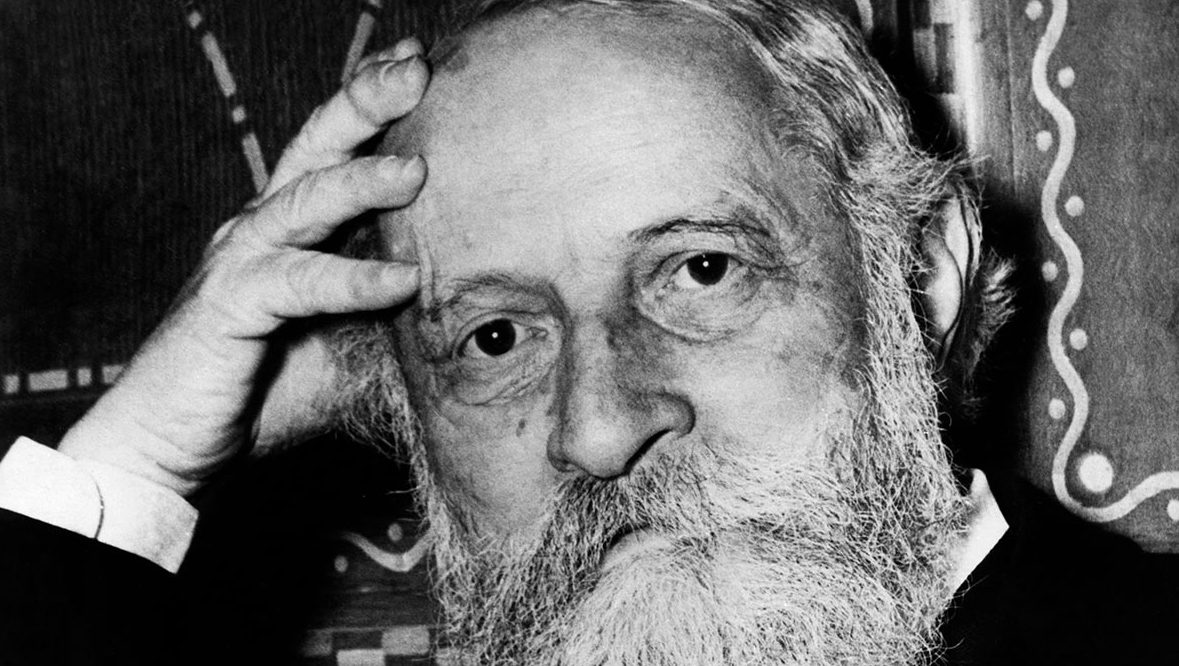 Martin Buber (Photo by © Hulton-Deutsch Collection/CORBIS/Getty Images)