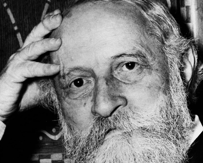 Martin Buber (Photo by © Hulton-Deutsch Collection/CORBIS/Getty Images)