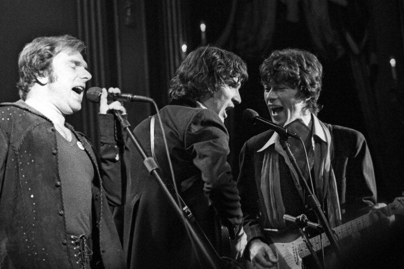 SAN FRANCISCO - NOVEMBER 1976: Van Morrison, with Rick Danko and Robbie Robertson of The Band, performs during The Last Waltz at Winterland on November 25, 1976 in San Francisco, California. (Photo by Ed Perlstein/Redferns/Getty Images)