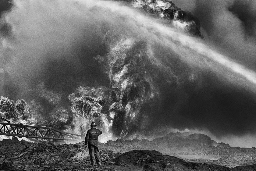 (Sebastião Salgado /Amazonas Images/Courtesy Taschen)