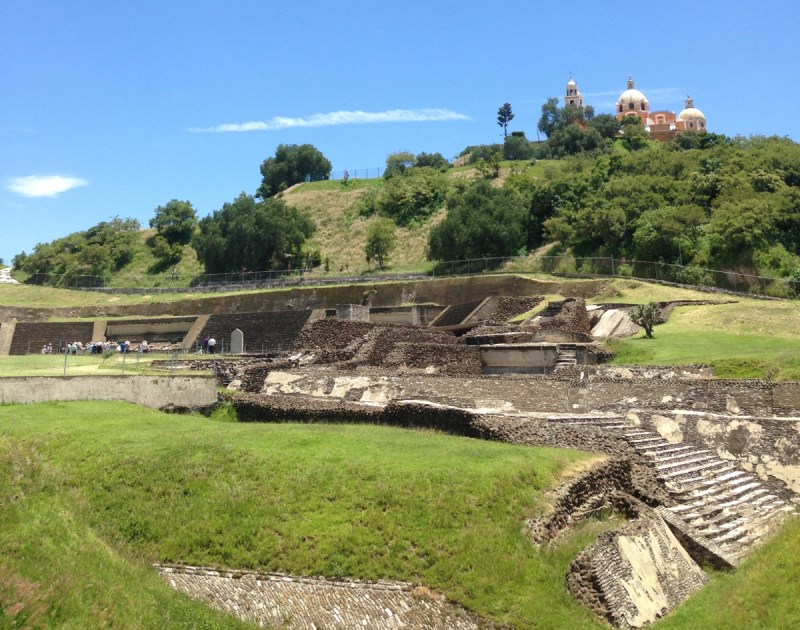 Great Pyramid Of Cholula (Diana Cristina Vazquez Arteaga / EyeEm)