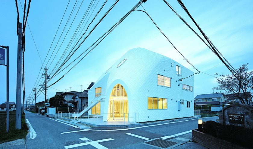 Clover House, 2012–2016, Okazaki, Aichi, Japan. (Koji Fuji/Published by Phaidon) 