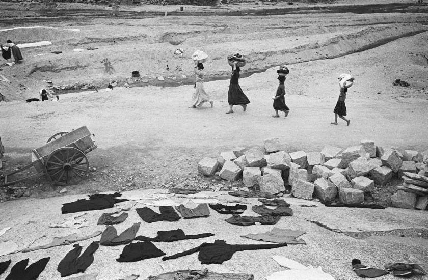 Daily life in Seoul, Korea during 1956-63. (Han Youngsoo Foundation)