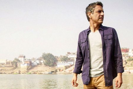 In “Believer,” his CNN show, religious scholar Reza Aslan explores a variety of different faiths. (JAMES ADOLPHUS/CNN)