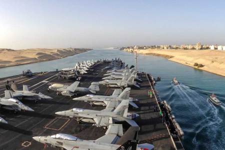 The aircraft carrier USS Dwight D. Eisenhower (CVN 69) transits the Suez Canal. (Mass Communication Specialist Seaman Apprentice Kameren Guy Hodnett/Released)