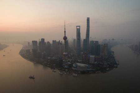 A general view shows the financial district of Lujiazui in Shanghai early on June 23, 2016. (Johannes Eisele/AFP/Getty Images)