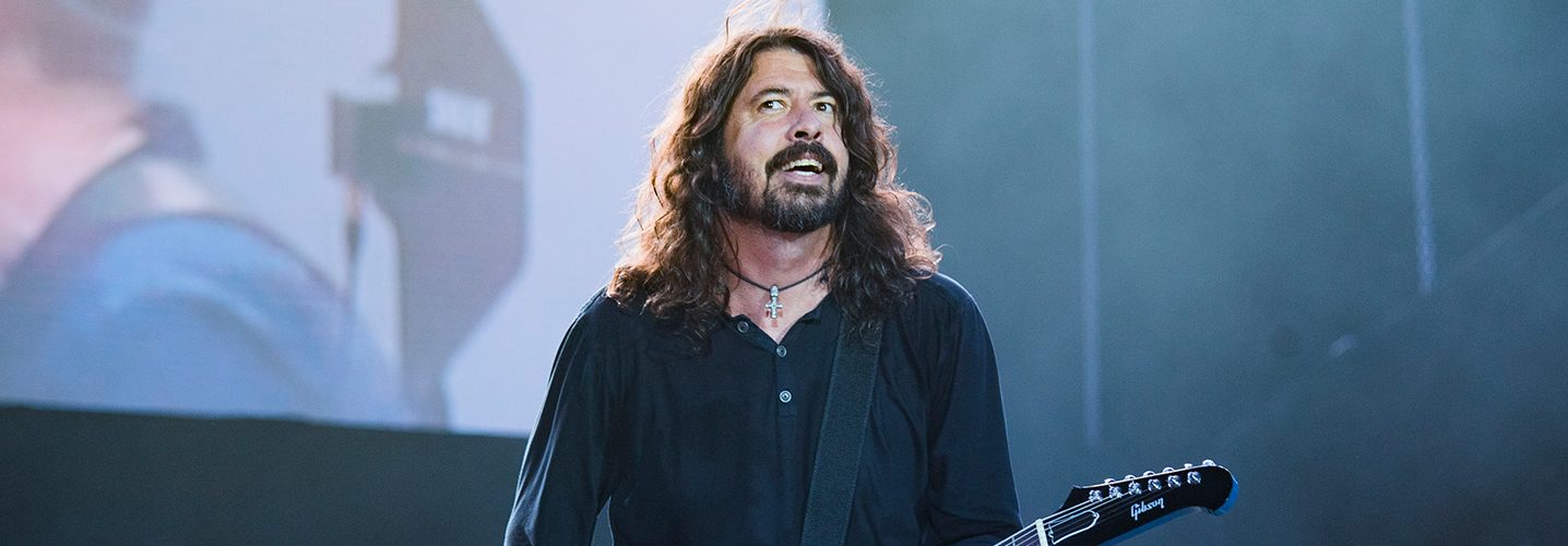 Foo Fighters, Rick Astley Rickroll Entire Festival Crowd in Japan