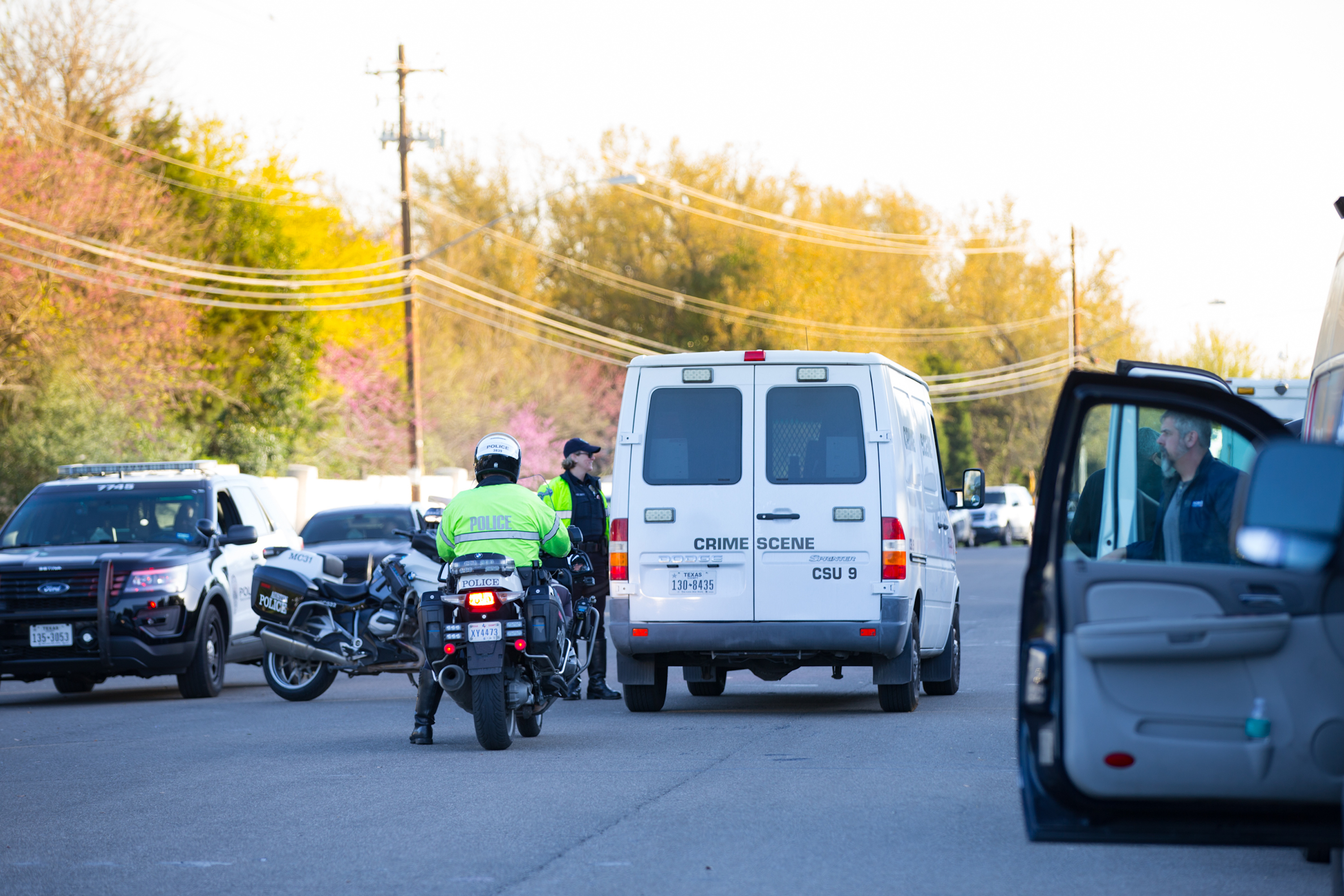 Police and bomb experts are investigating a fourth mysterious bombing this month in the Texas state capital of Austin, a blast that injured two young men in their twenties. So far, other blasts have claimed the lives of two people and injured four others. / AFP PHOTO / SUZANNE CORDEIRO        (Photo credit should read SUZANNE CORDEIRO/AFP/Getty Images)