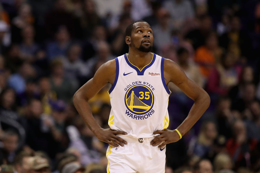 Kevin Durant #35 of the Golden State Warriors during the NBA game against the Phoenix Suns at Talking Stick Resort Arena on February 08, 2019 in Phoenix, Arizona. The Warriors defeated the Suns 117-107. (Photo by Christian Petersen/Getty Images)