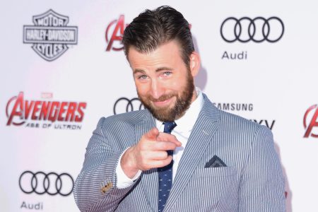 Actor Chris Evans arrives at the Los Angeles Premiere Marvel's "Avengers Age Of Ultron" at Dolby Theatre on April 13, 2015 in Hollywood, California.  (Photo by Jon Kopaloff/FilmMagic)