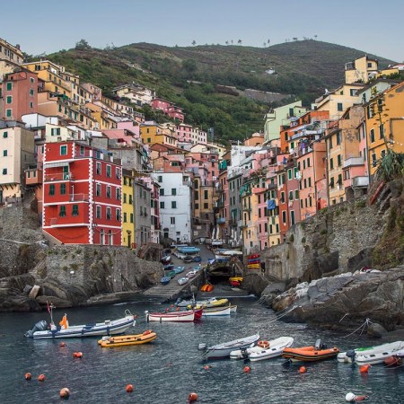 Cinque Terre Will Now Fine Hikers Wearing Flip-Flops