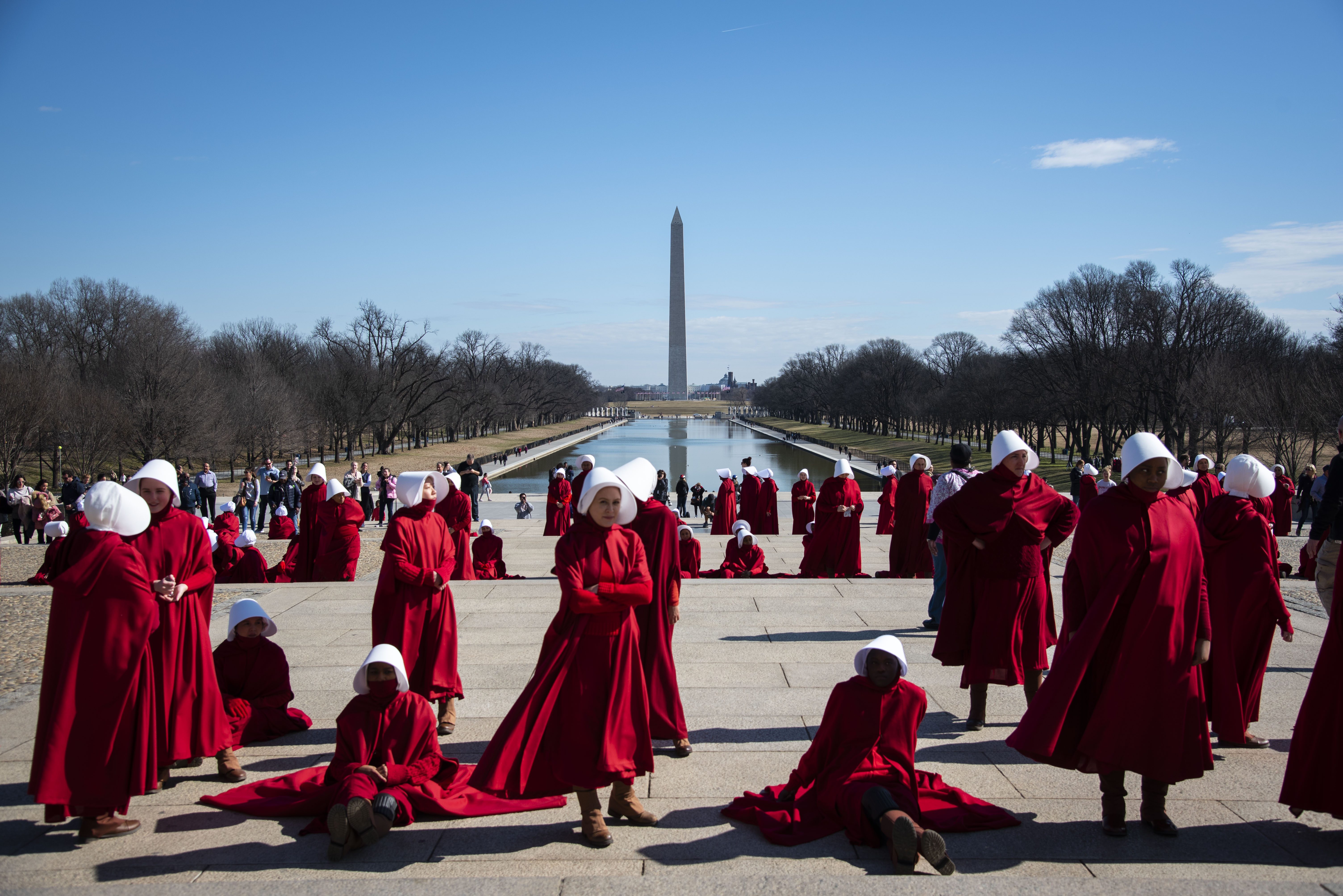 Maragret Atwood Handmaid's Tale Dystopia 2019 