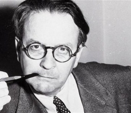 Why Raymond Chandler Still  Matters