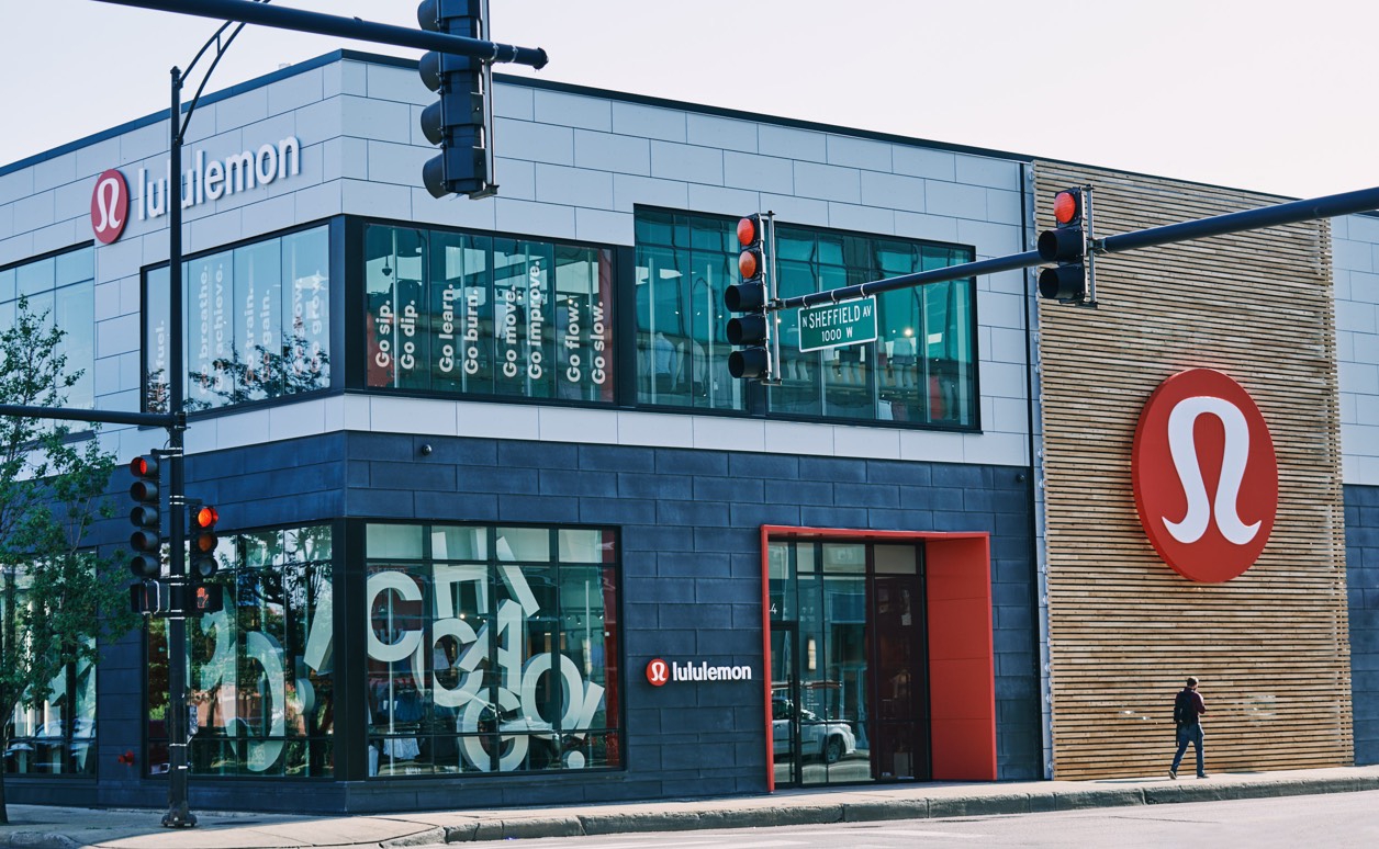 lululemon lincoln park