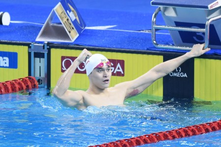 Sun Yang celebrates