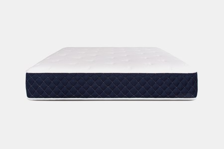 Deal: Can't Sleep? Get a New Mattress On Sale.