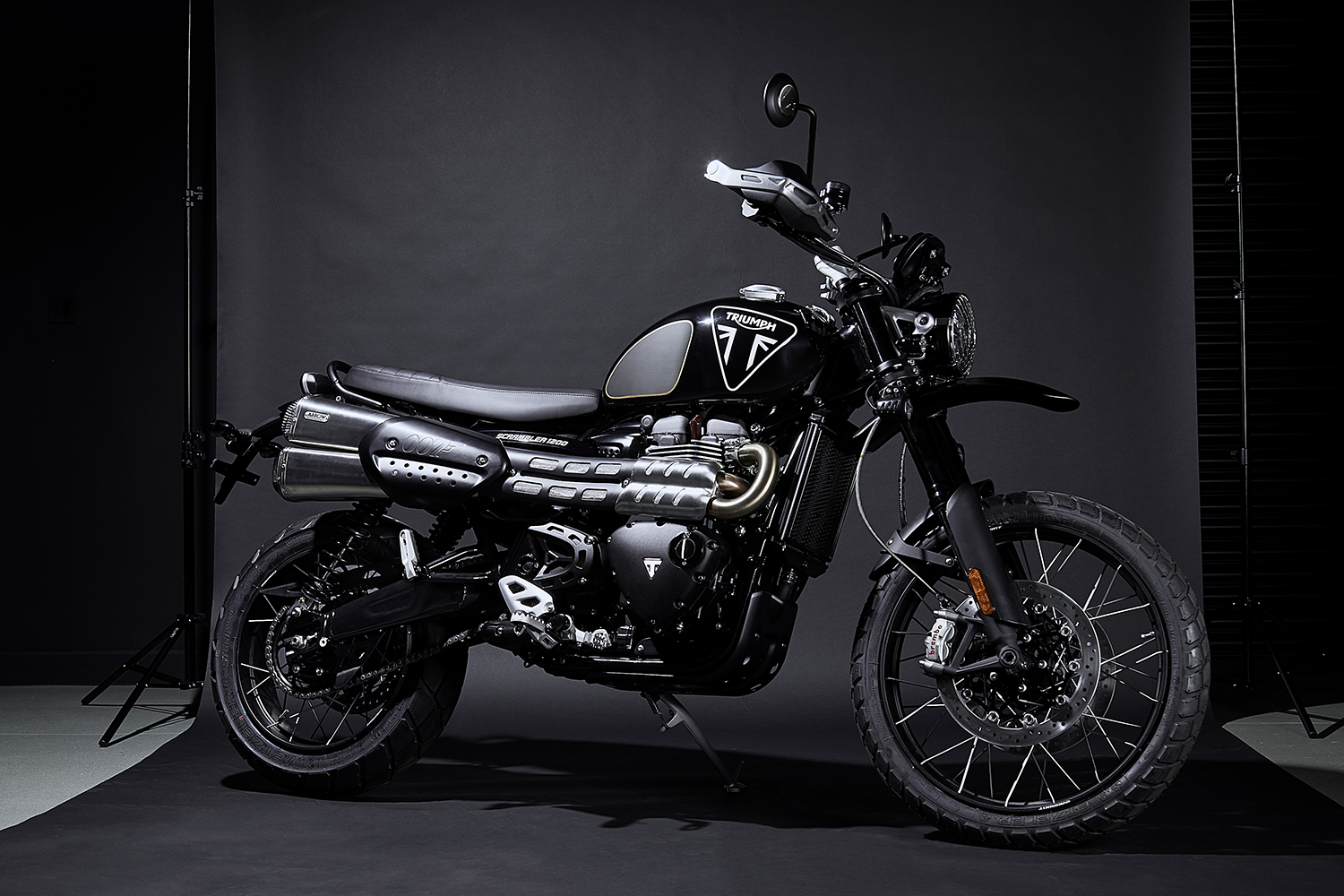 Triumph Motorcycles Scrambler 1200 Bond Edition