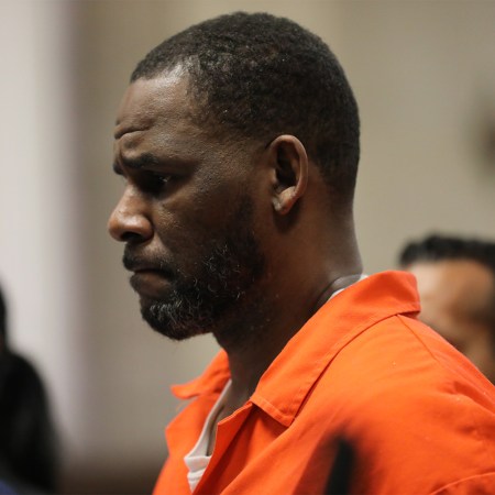 R. Kelly appears during a hearing at the Leighton Criminal Courthouse on September 17, 2019 in Chicago, Illinois. Kelly is facing multiple sexual assault charges and is being held without bail