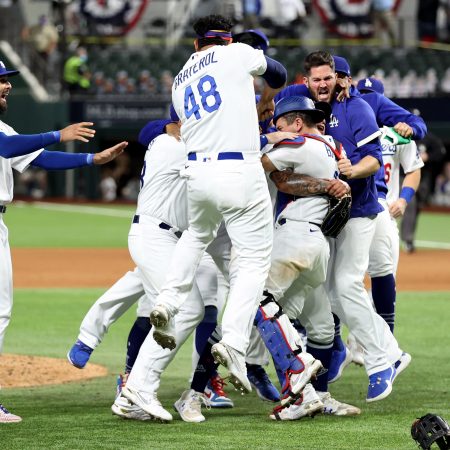 LA Dodgers Win World Series as Kevin Cash Call Doesn't Pay Off