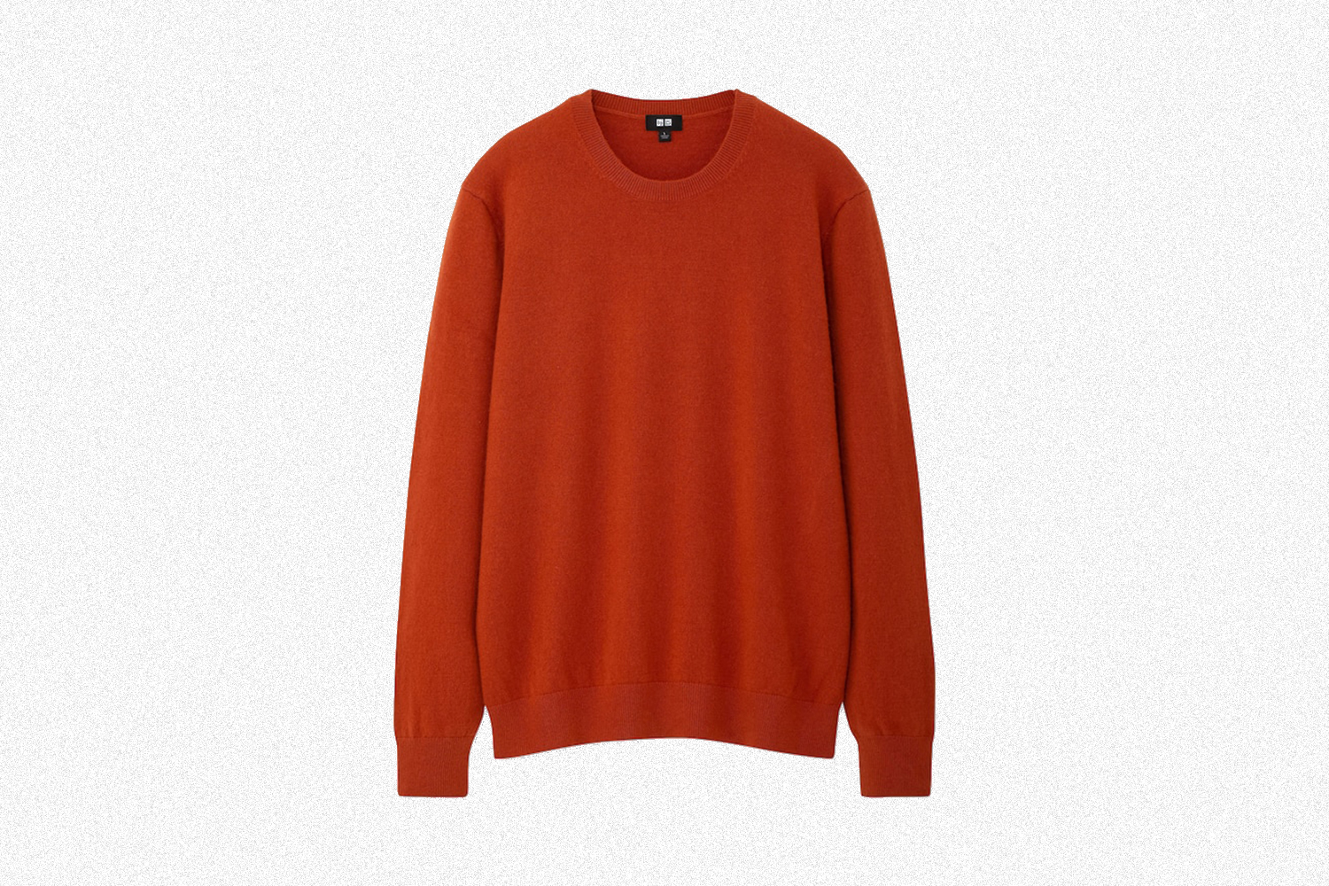 Deal: This Uniqlo Cashmere Sweater Is $50 Off