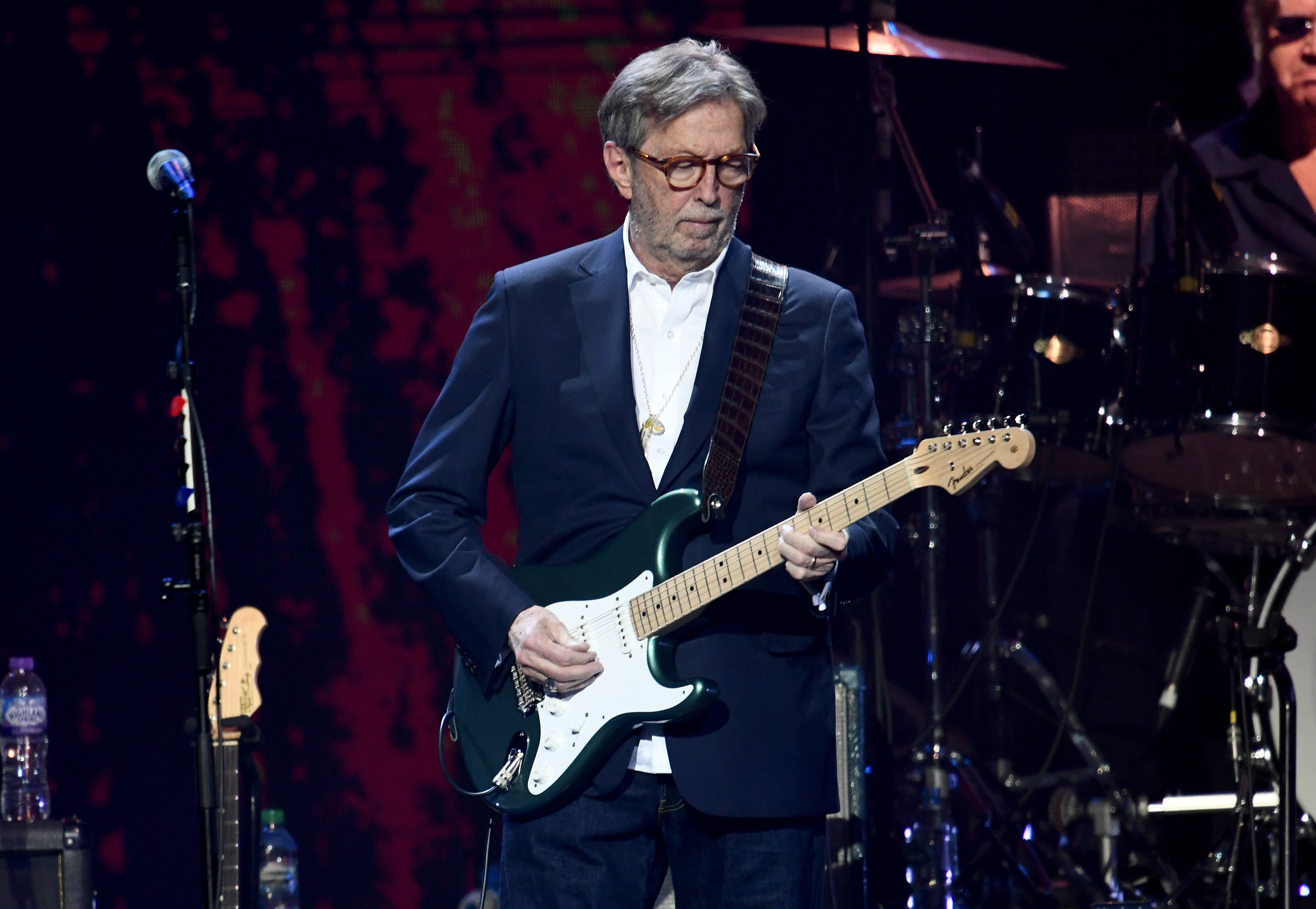 Eric Clapton playing guitar