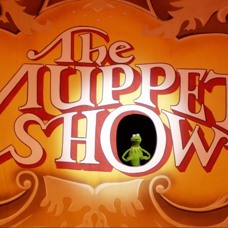 Kermit in The Muppet Show title card