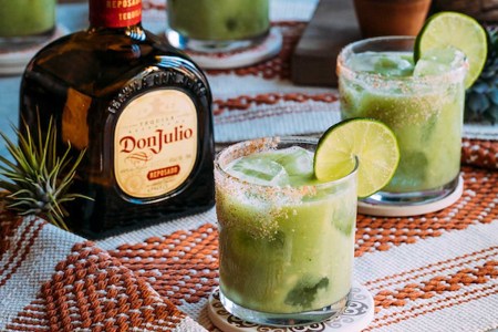 Avocado margarita