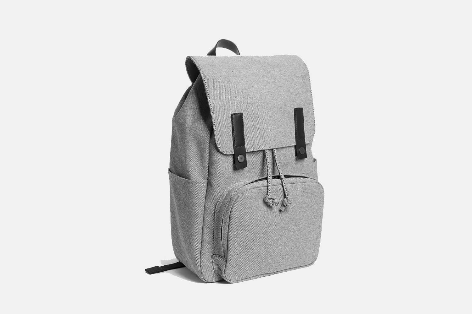 Deal: This Reliable Laptop Backpack From Everlane Is 25% off