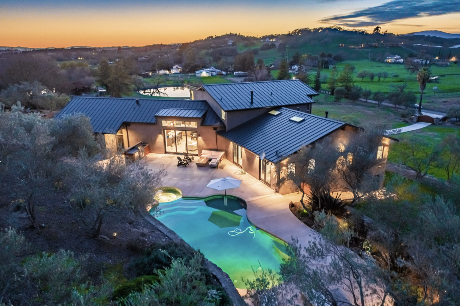 Pacaso luxury vacation home in Napa, CA