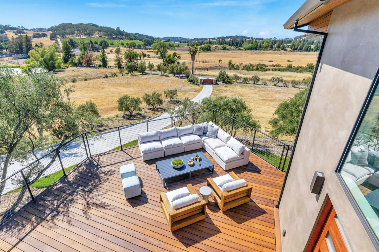 Pacaso luxury vacation home in Napa, CA