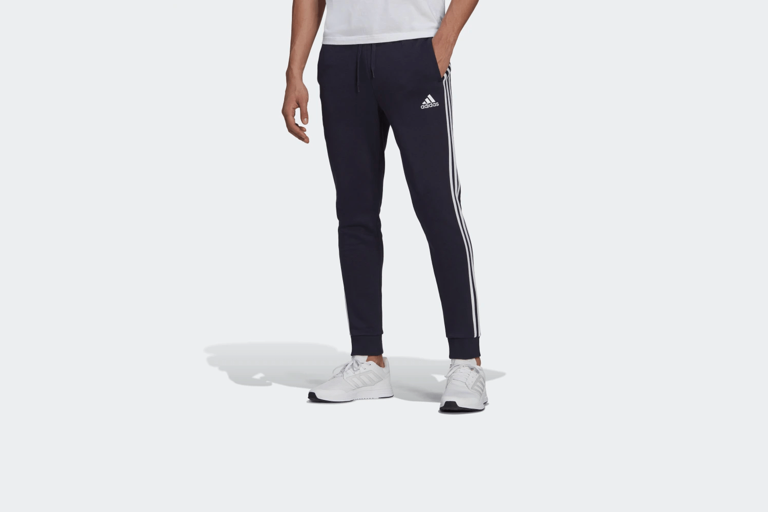 Essential Fleece Tapered Cuff 3-Stripe Pants