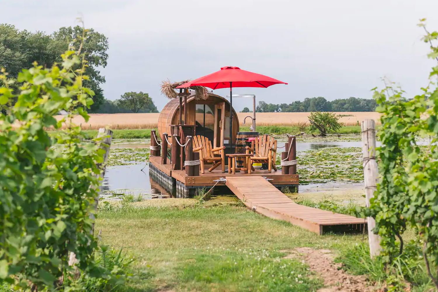 Floating Panoramic Wine Barrel