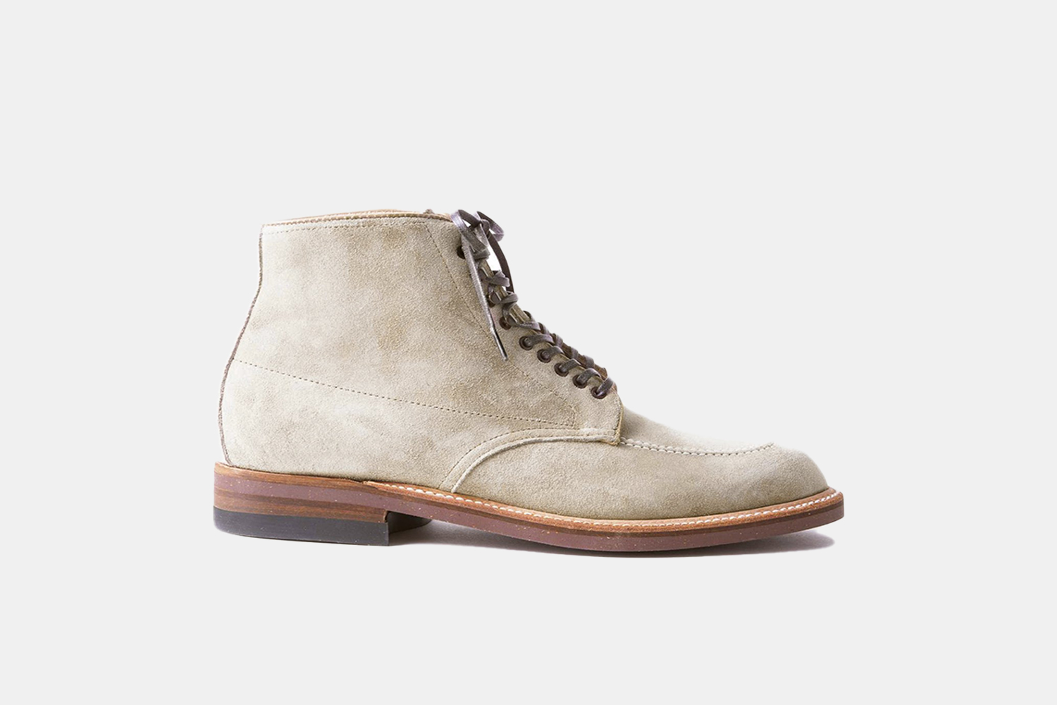 a milk grey boot