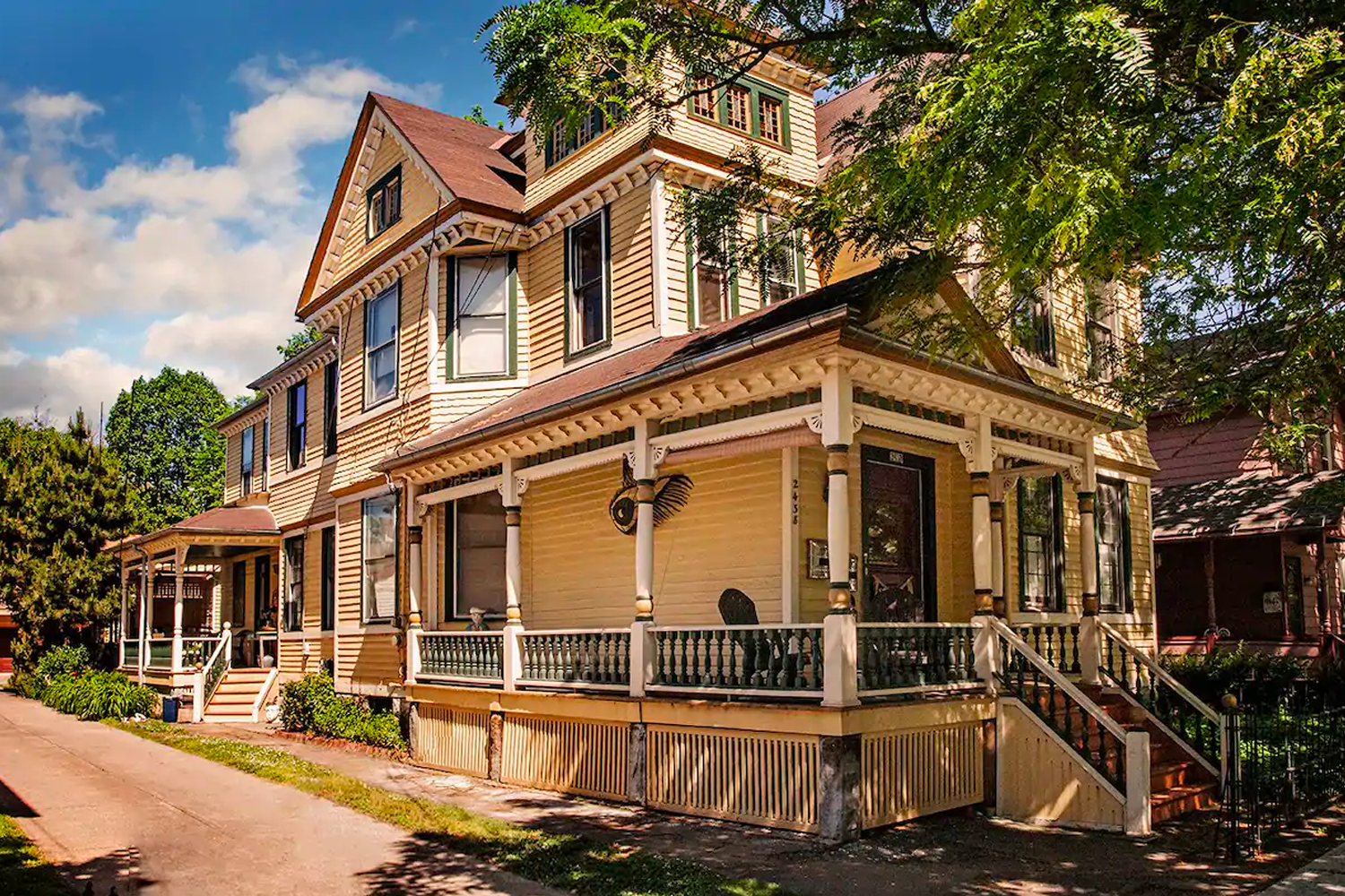 Guest Suite in the heart of Tremont