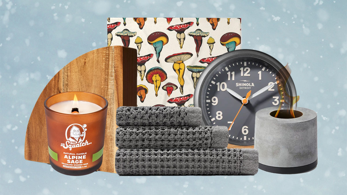 A candle from Dr. Squatch, magnetic knife block from Bespoke Post, bath towels from Onsen, Shinola Runwell desk clock and other home gifts for the holidays 2021