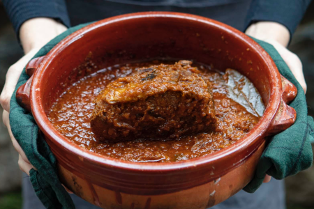 Italian pot roast, Tócco means “chunk” or “piece” in local dialect