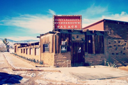 The entrance to roadside bar and restaurant Pappy and Harriet's in Joshua Tree