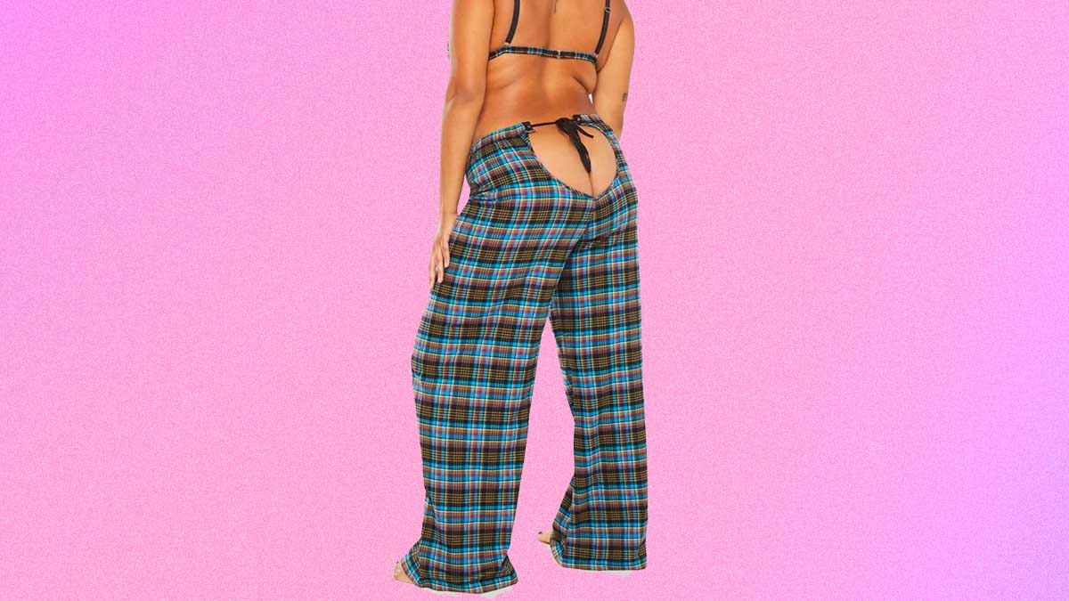 Take It From Rihanna: ‘Tis the Season for Assless Tartan Pajama Pants