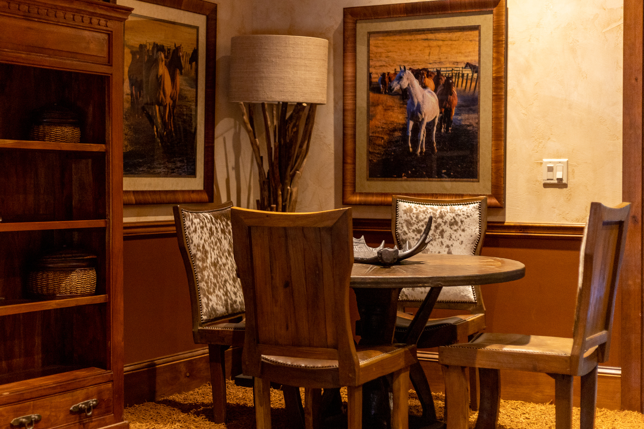 The interior of the Meriwether Lewis Home at the Resort at Paws Up