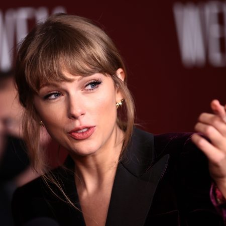 Taylor Swift attends the "All Too Well" New York Premiere on November 12, 2021 in New York City.