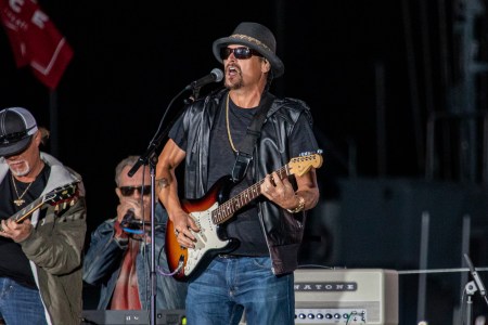 Kid Rock performs during the Trump 2020 rally on September 14, 2020 in Harrison, Michigan.