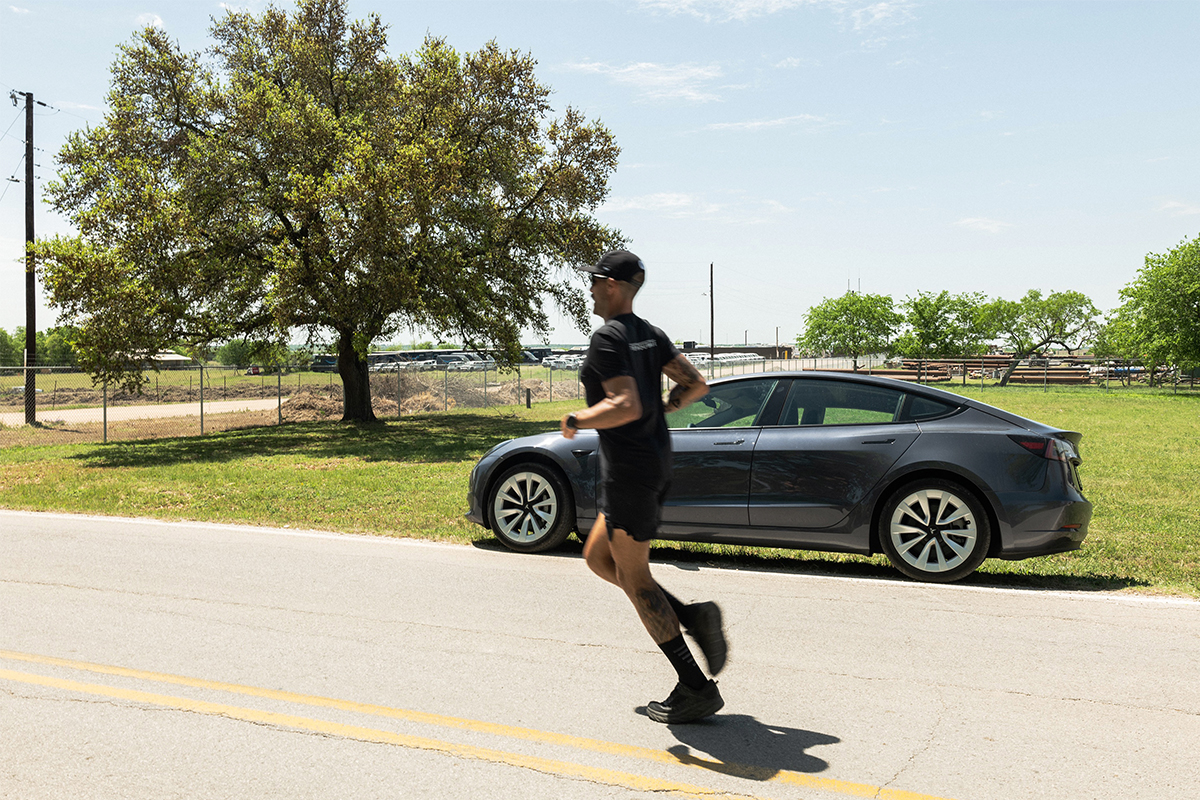 Down Goes Musk: How an Ultrarunner Outlasted a Tesla Model 3 in a Crazy, 75-Hour Race