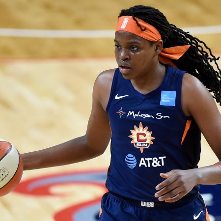 Jonquel Jones of the Connecticut Sun handles the ball against the Washington Mystics