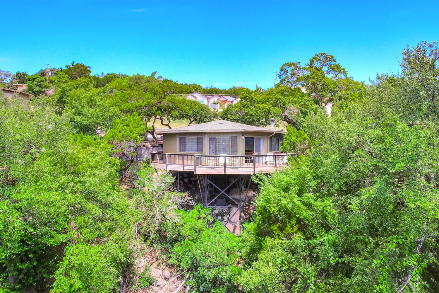 Treehouse at Lake Travis