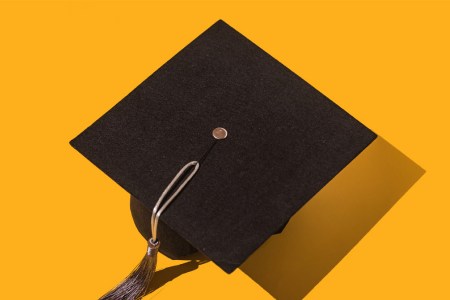 These are the best luxury college graduation gifts to give in 2022